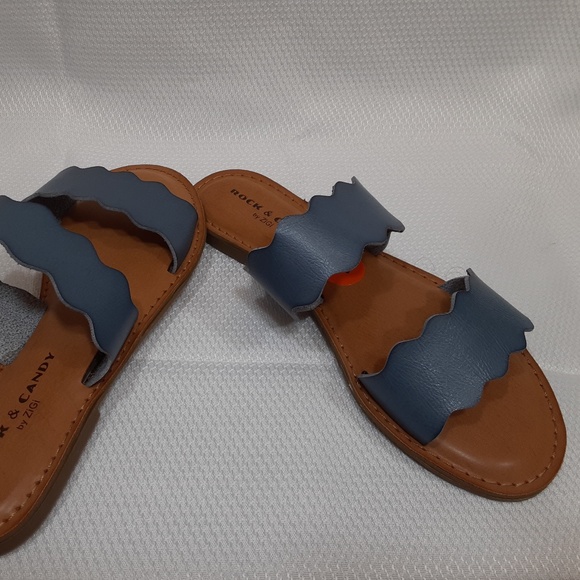 Beachie Slip-on Sandal - Picture 2 of 6